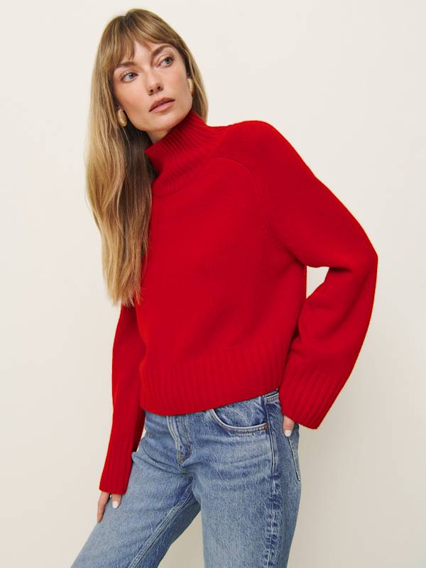 Brooke Cashmere Cropped Turtleneck - Cherry